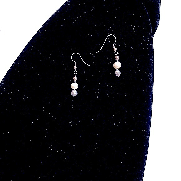 🆕Classy•Chic Silver Hypoallergenic Pearly Beaded Dangles Earrings 4_Pierced👂🏻 - Picture 11 of 15